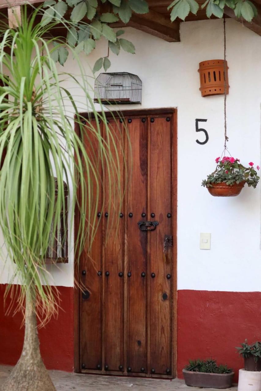 Hotel Bugamvillas Tapalpa Esterno foto